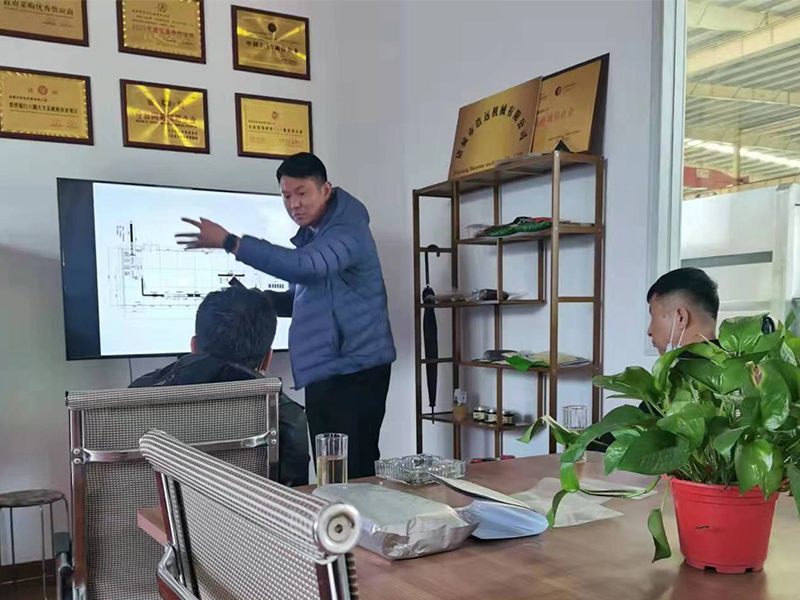 客户考察